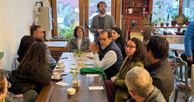 Precandidato presidencial Jaime Mulet y Jorge Sharp se reúnen con actores económicos de la región de Valparaíso: “Necesitamos una Ley de Puertos para que haya más ingresos”